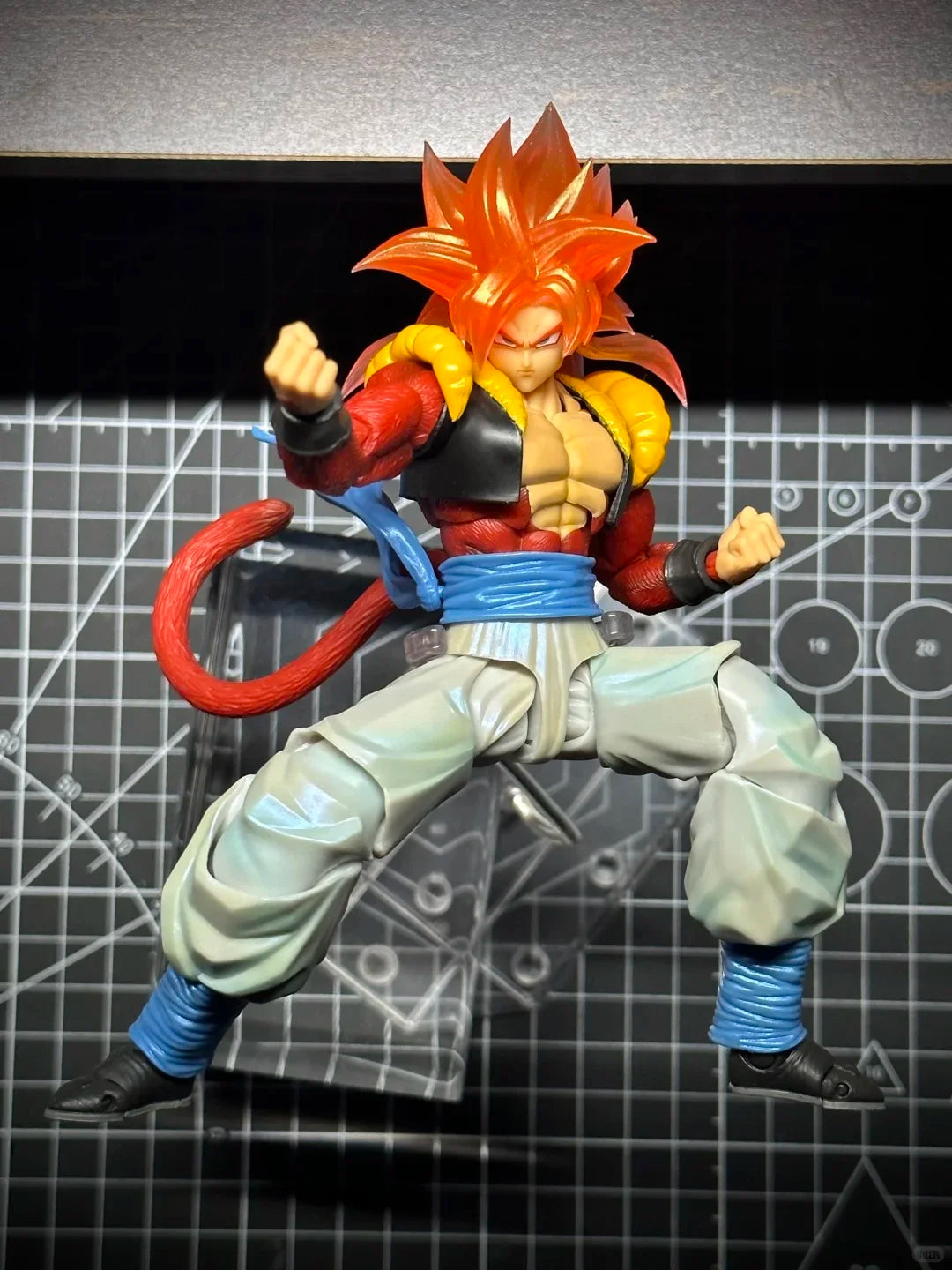 Gogeta Super Saiyan 4 Figure | Dragon Ball GT Statue Collectible Figures - The Eezee Shop