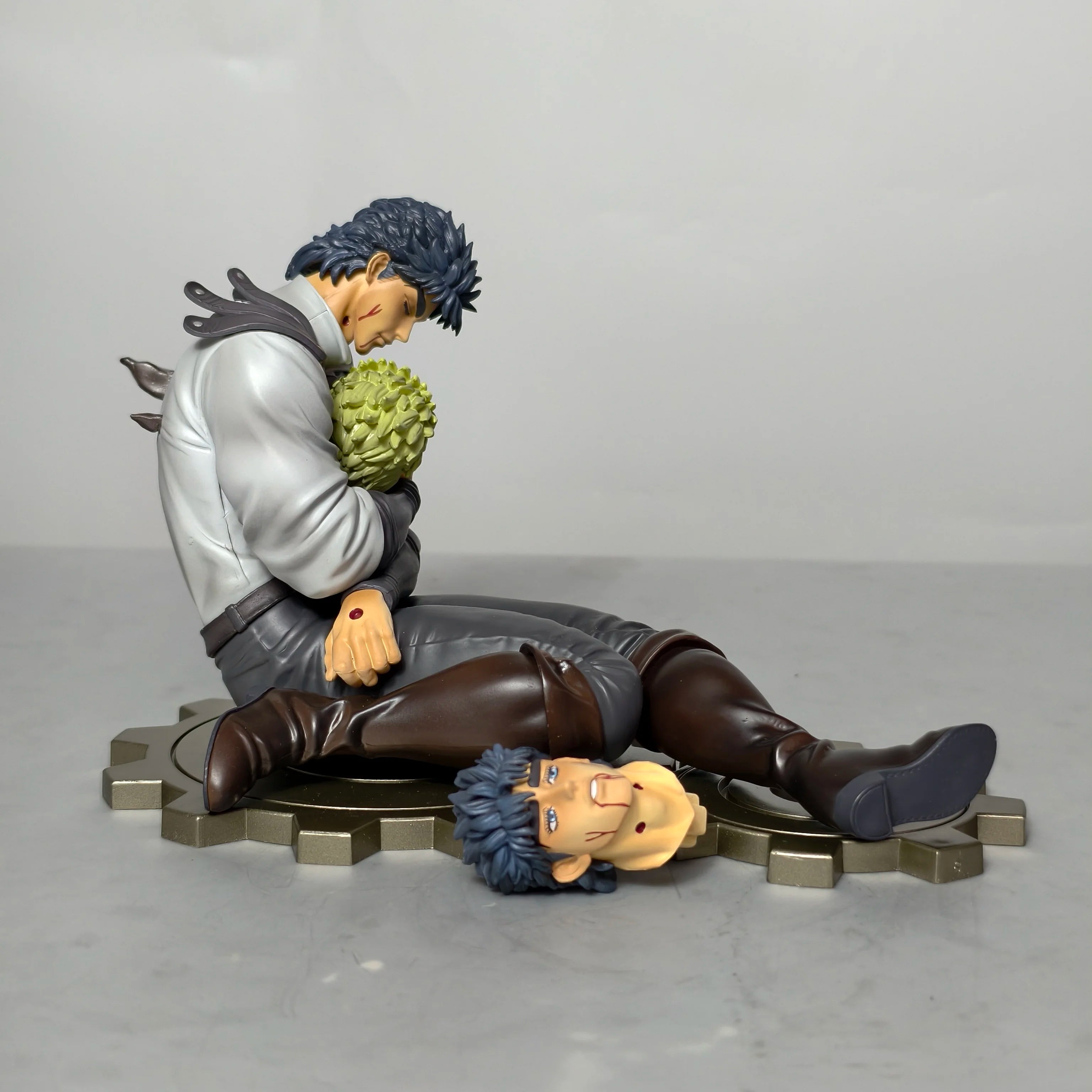 Jonathan & Dio Brando 11cm Figures | JoJo's Bizarre Adventure Collectible Figures - The Eezee Shop