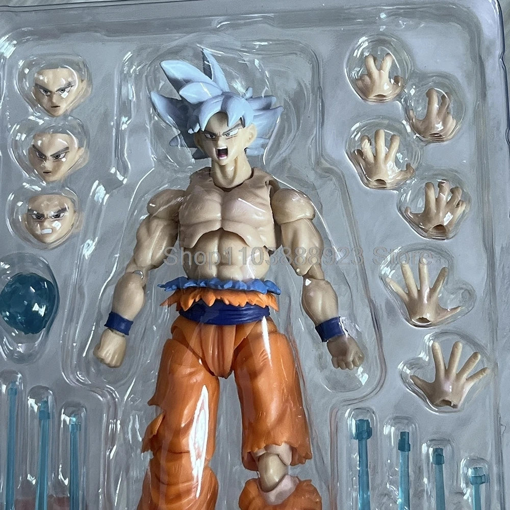 Battle-Damaged Super Saiyan Goku Figure | Articulated DBZ Collectible Figures - The Eezee Shop