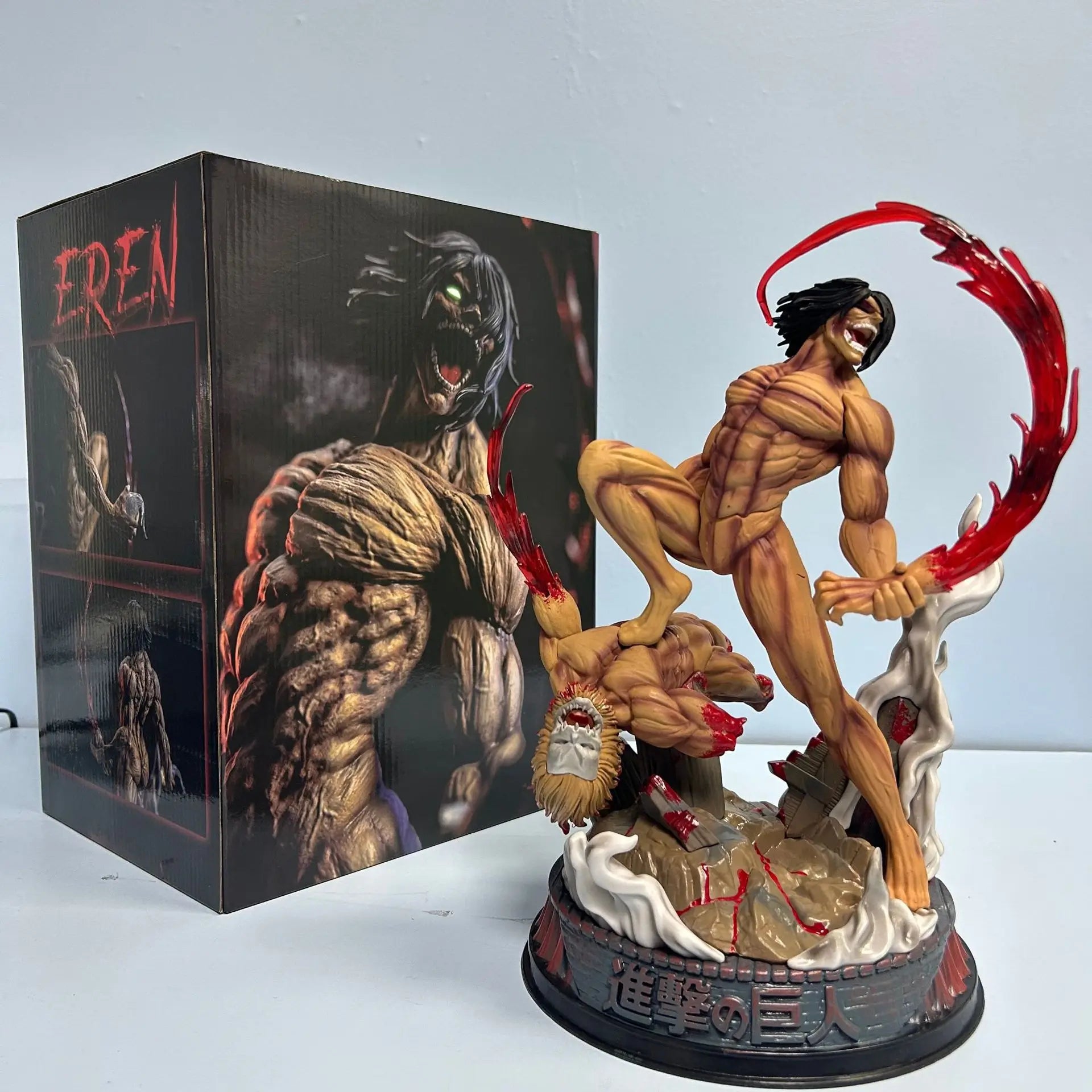 Attack on Titan Eren Titan Figure 29cm Battle Diorama Anime Figure - The Eezee Shop