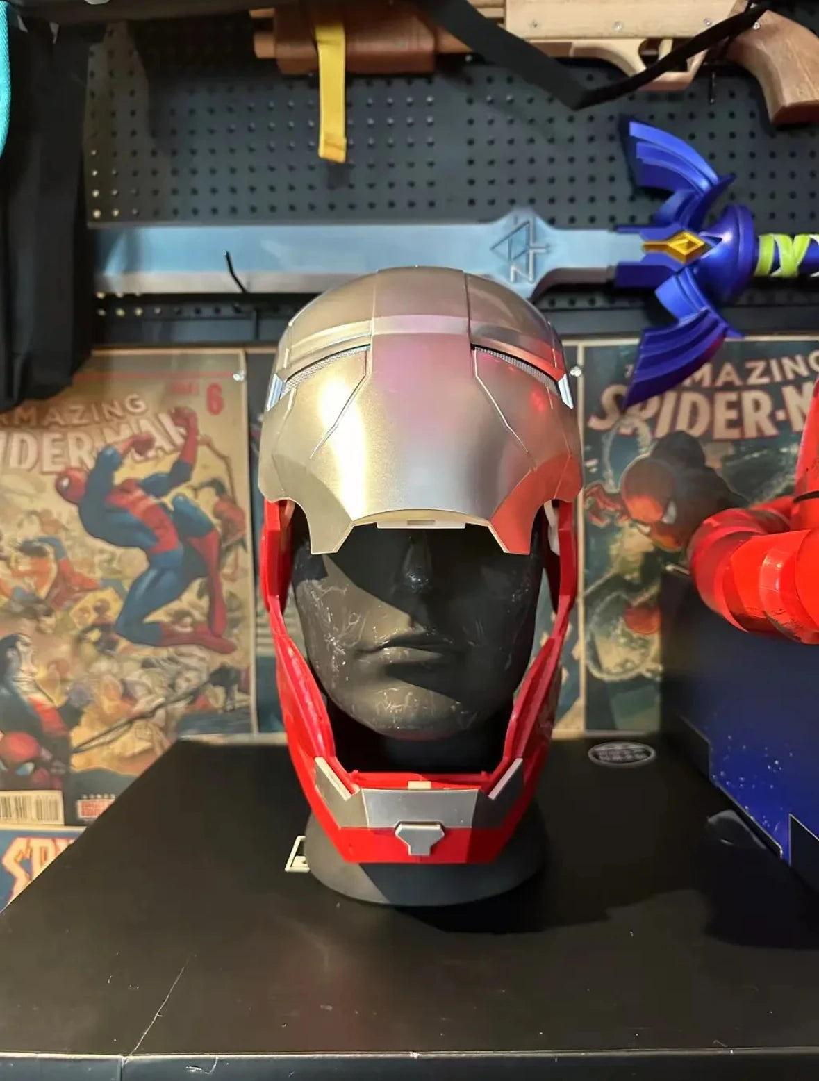 Iron Man Electric Helmet | 1:1 Auto Open & Close Wearable Mask Cosplay Masks & Helmets - The Eezee Shop