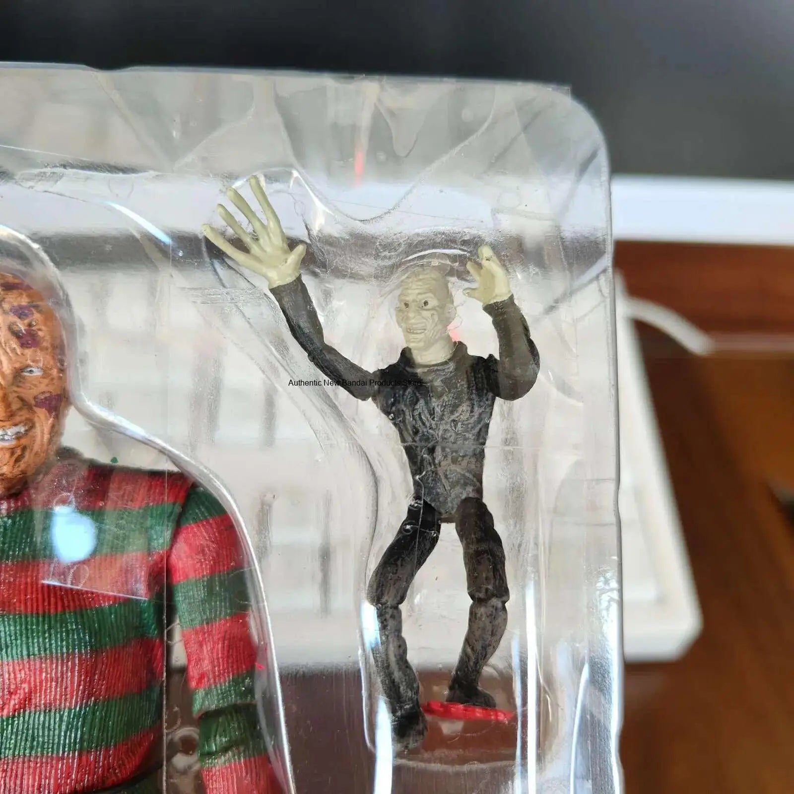 Freddy Krueger Ultimate Action Figure | Horror Collectible Collectible Figures - The Eezee Shop