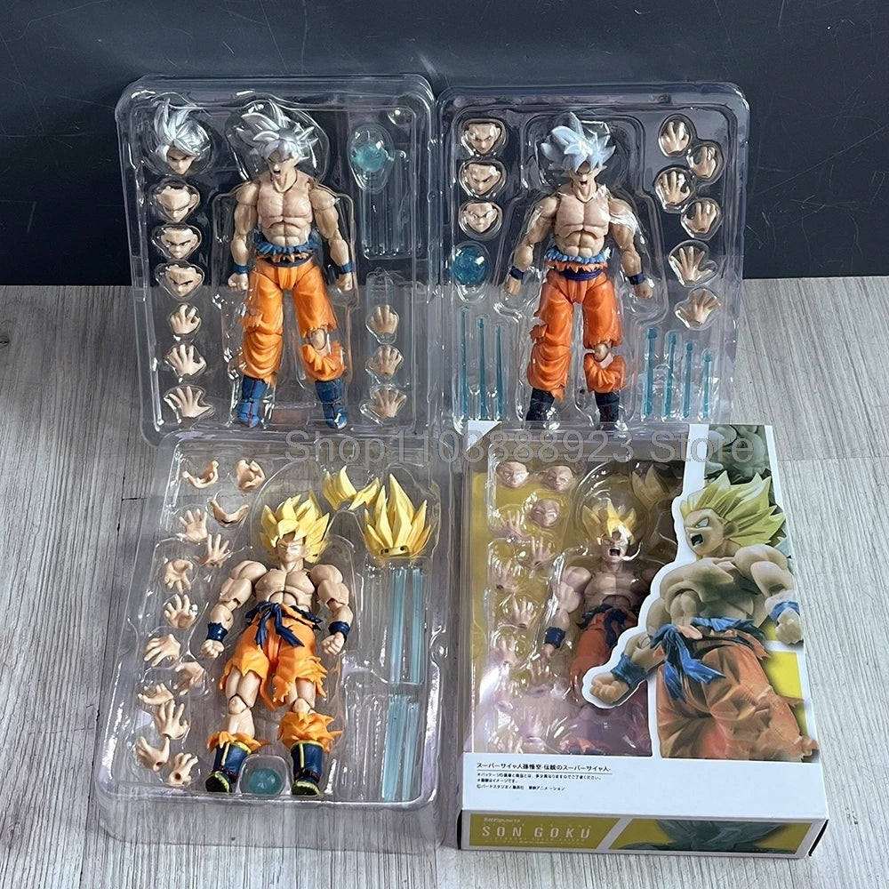 Battle-Damaged Super Saiyan Goku Figure | Articulated DBZ Collectible Figures - The Eezee Shop