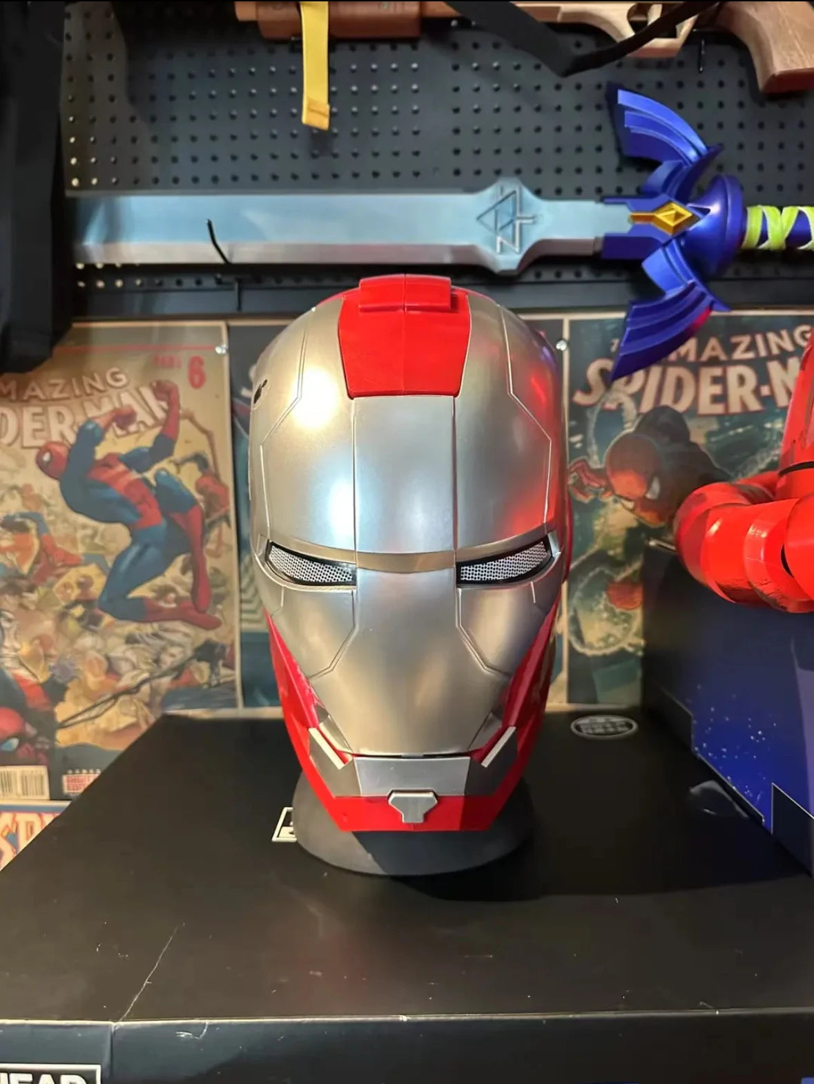 Iron Man Electric Helmet | 1:1 Auto Open & Close Wearable Mask Cosplay Masks & Helmets - The Eezee Shop