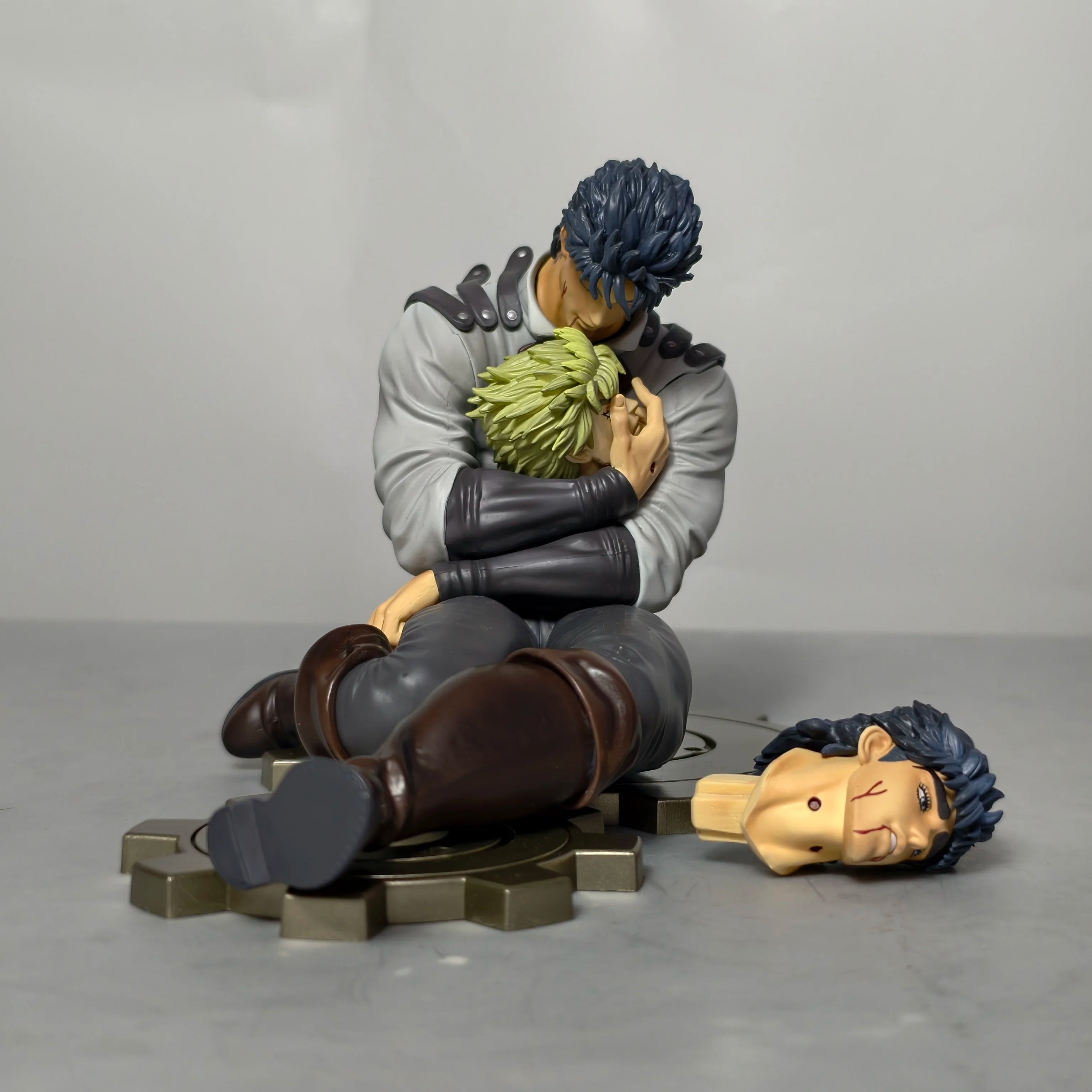 Jonathan & Dio Brando 11cm Figures | JoJo's Bizarre Adventure Collectible Figures - The Eezee Shop